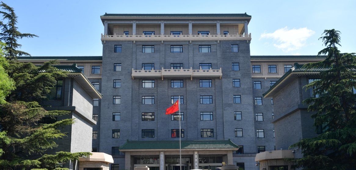 税务总局：建立健全纳税缴费信用评价体系