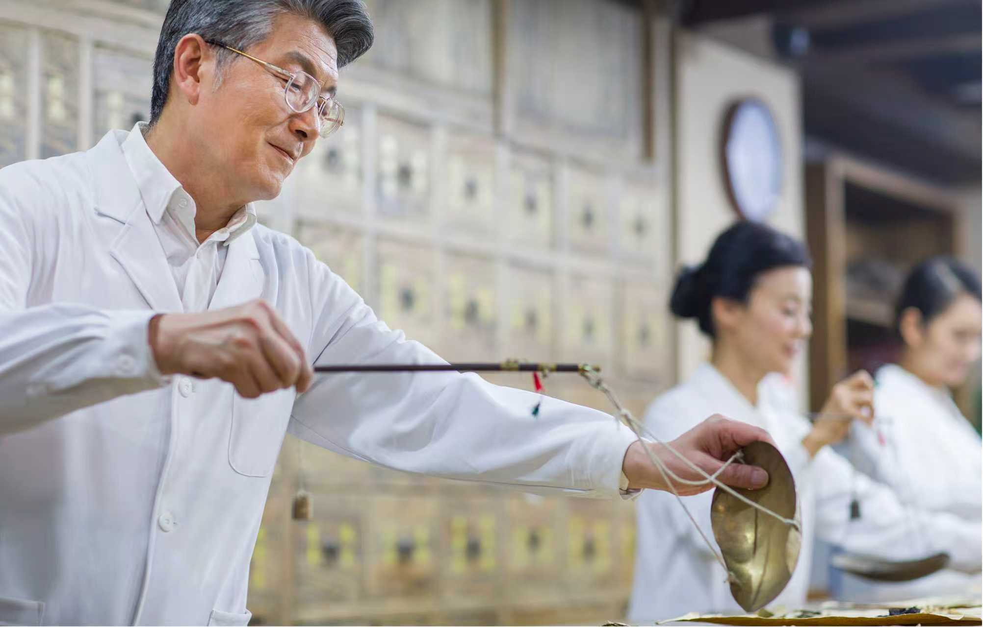 税务总局：建立健全纳税缴费信用评价体系