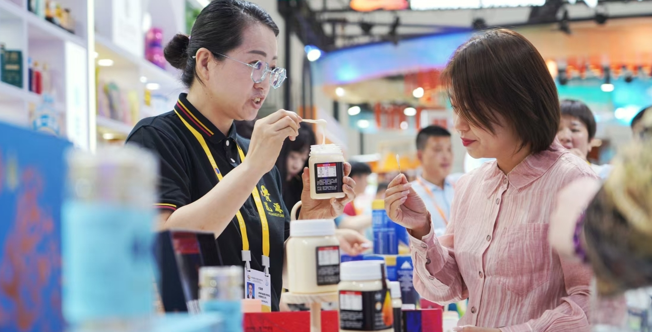 税务总局：建立健全纳税缴费信用评价体系